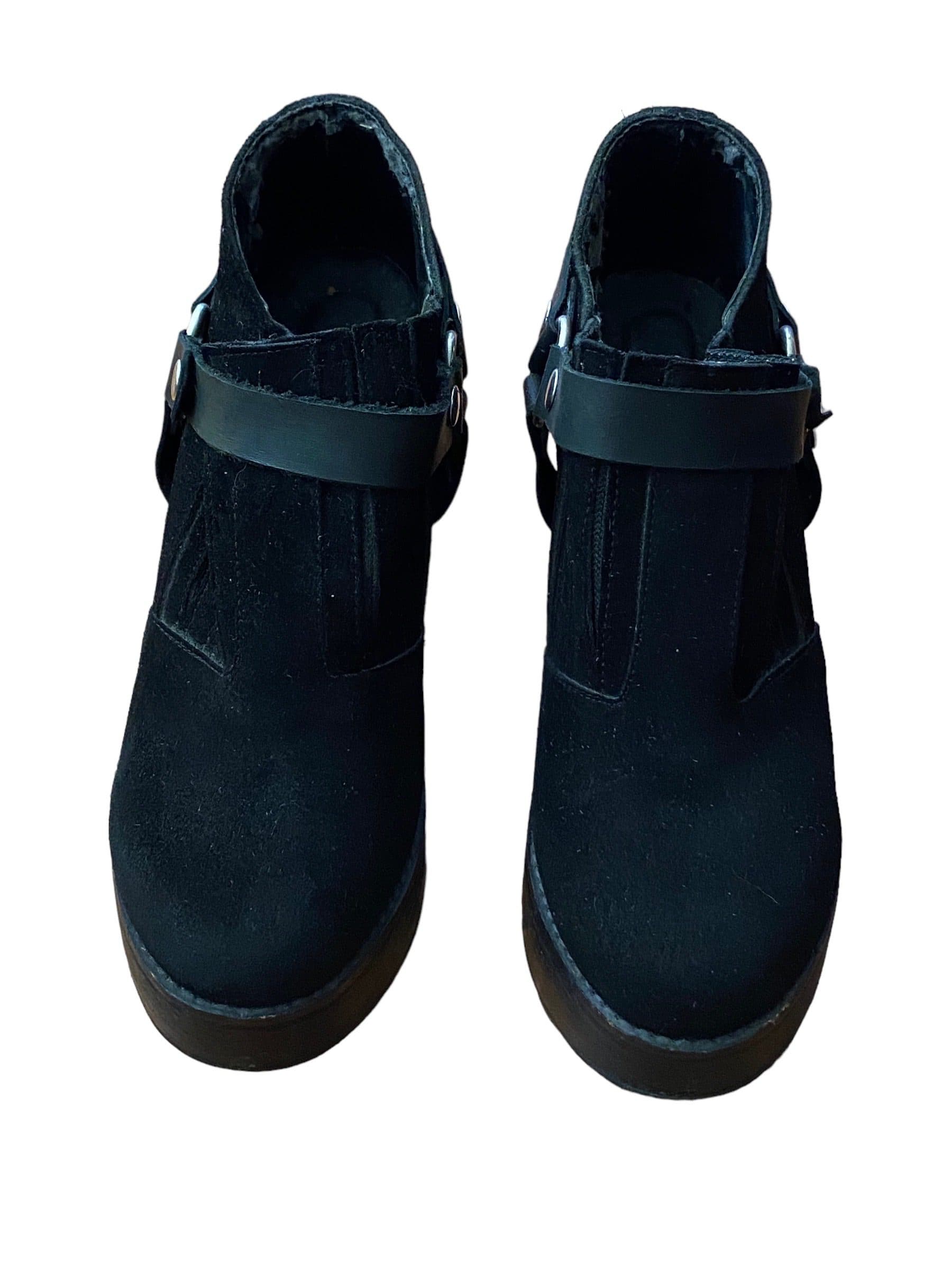 Zapatos con tacos