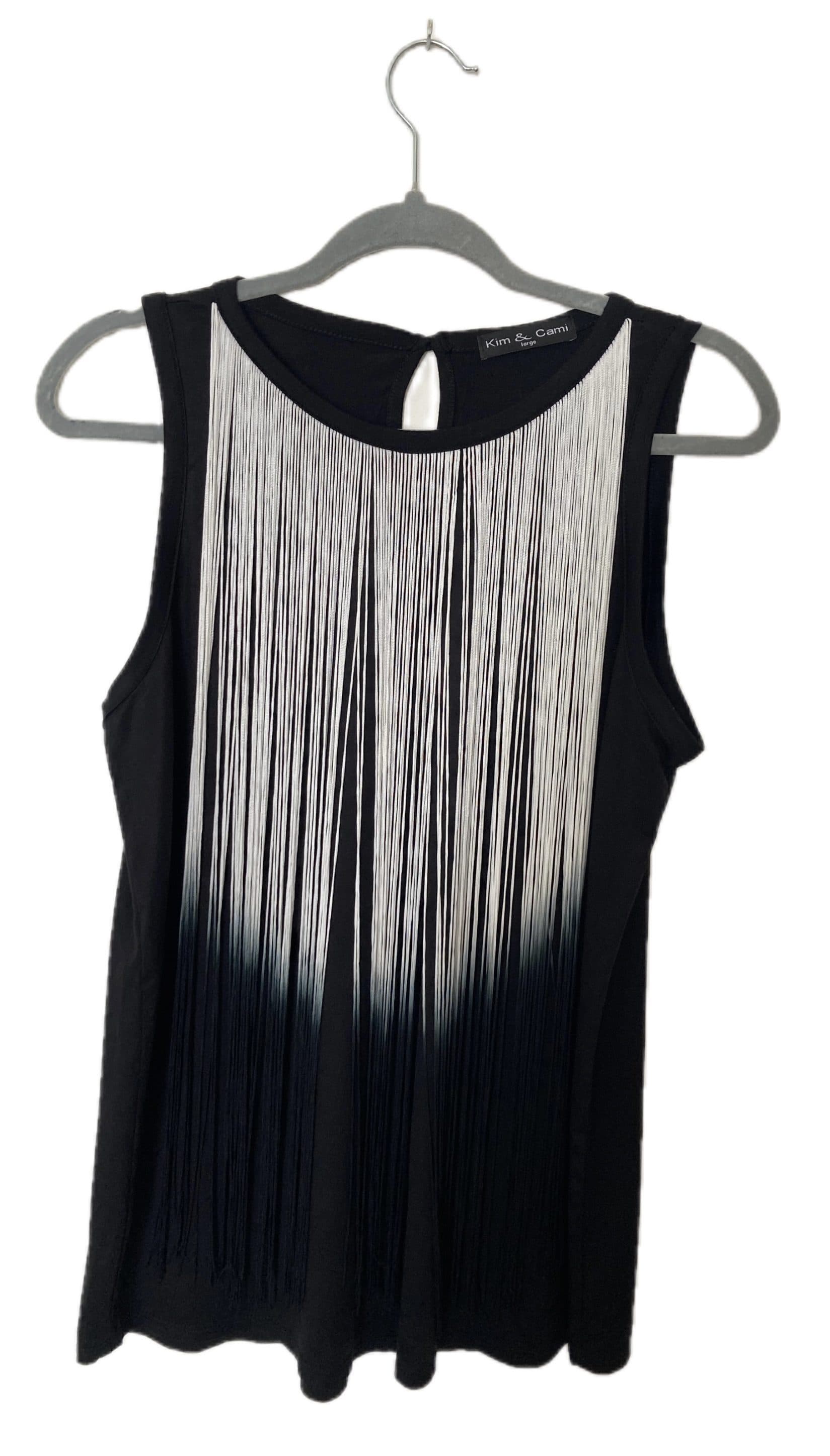 Camisa Negra con Flecos en Degradé