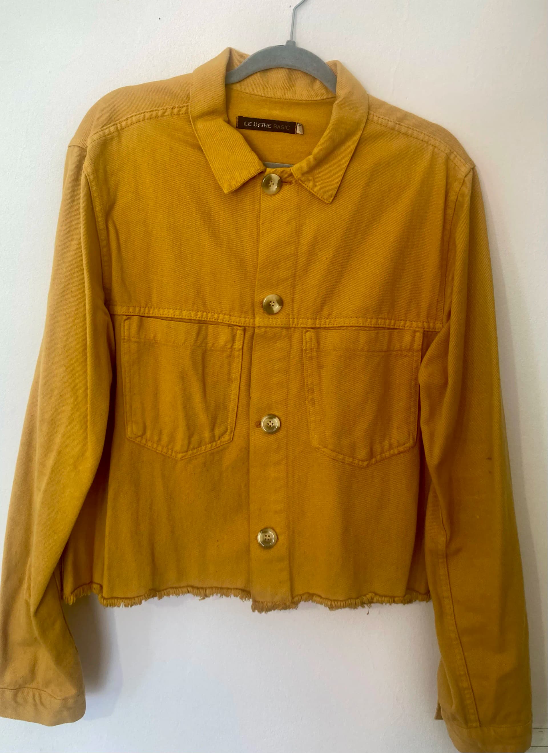 Campera amarilla